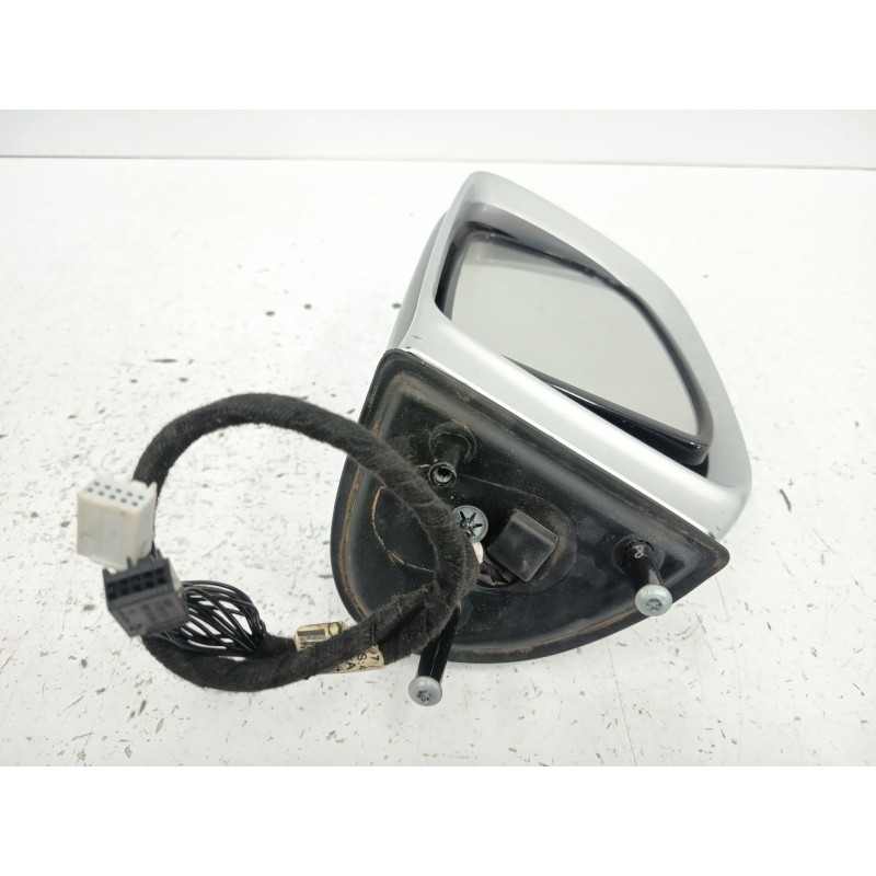 RETROVISOR IZQUIERDO