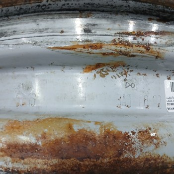 Recambio de llanta para lada niva ( 2121 / 21213 / 21214 / 21215 ) 1.6 referencia OEM IAM BA30892 5JX16 5H 5X139