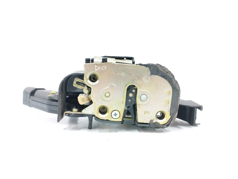 Recambio de cerradura puerta trasera izquierda para toyota corolla (e12) 1.4 turbodiesel cat referencia OEM IAM Recambio de cerradura puerta trasera izquierda para toyota corolla (e12) 1.4 turbodiesel cat referencia OEM IAM