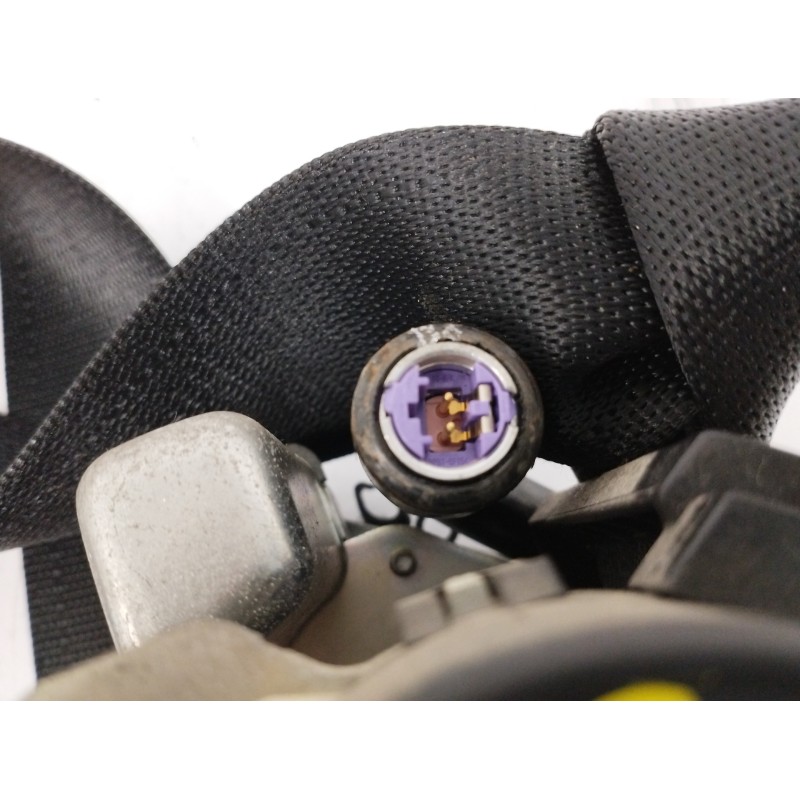 CINTURON SEGURIDAD DELANTERO DERECHO