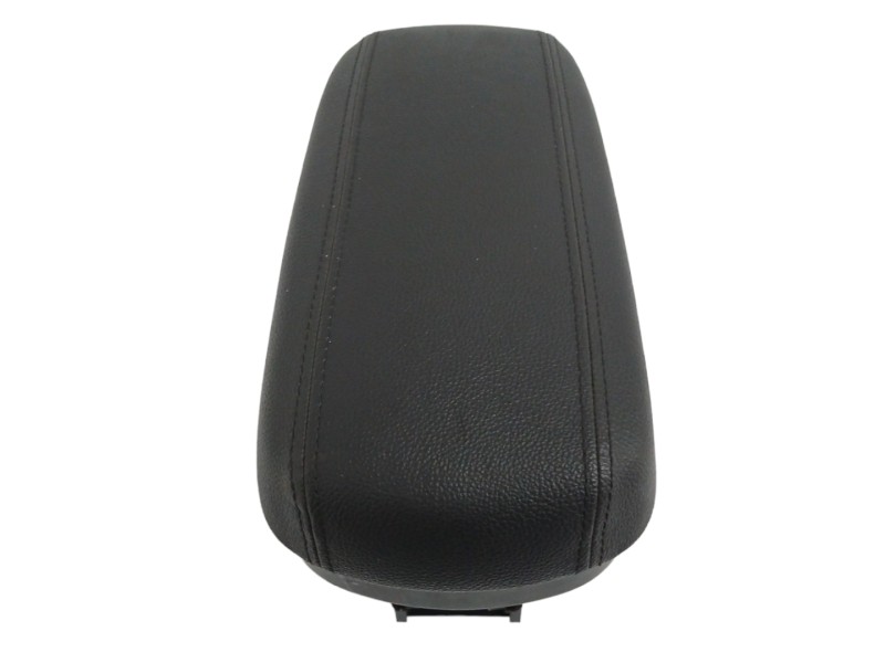 Recambio de apoyabrazos central para kia rio 1.2 cat referencia OEM IAM 846701W000 Recambio de apoyabrazos central para kia rio 1.2 cat referencia OEM IAM 846701W000