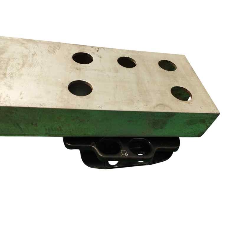 REFUERZO PARAGOLPES TRASERO