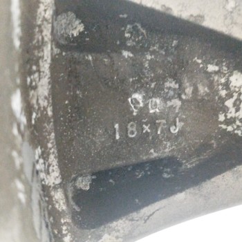 Recambio de llanta para lexus rx (_u3_) 400h awd (mhu38_) referencia OEM IAM 4261A48020 18X7J ET35 5H X5115