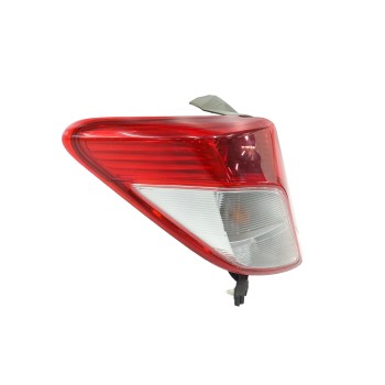 Recambio de piloto trasero izquierdo para toyota yaris 1.3 16v cat referencia OEM IAM 815610D370  