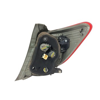 Recambio de piloto trasero izquierdo para toyota yaris 1.3 16v cat referencia OEM IAM 815610D370  