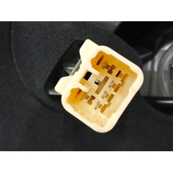 Recambio de piloto trasero izquierdo para toyota yaris 1.3 16v cat referencia OEM IAM 815610D370  