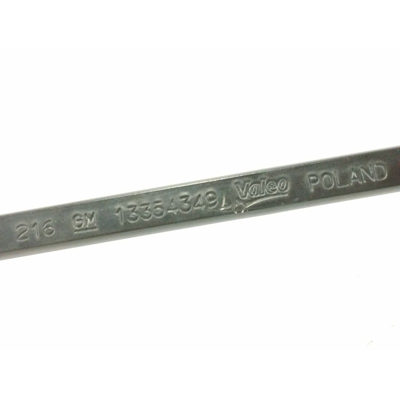 BRAZO LIMPIA DELANTERO DERECHO