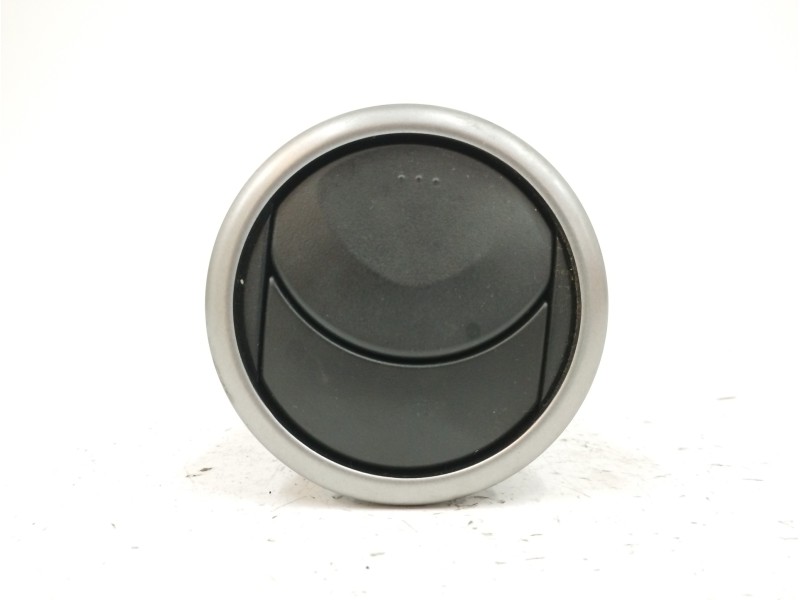 Recambio de rejilla aireadora para mazda 3 berlina (bk) 2.0 16v cat referencia OEM IAM  IZQUIERDA 