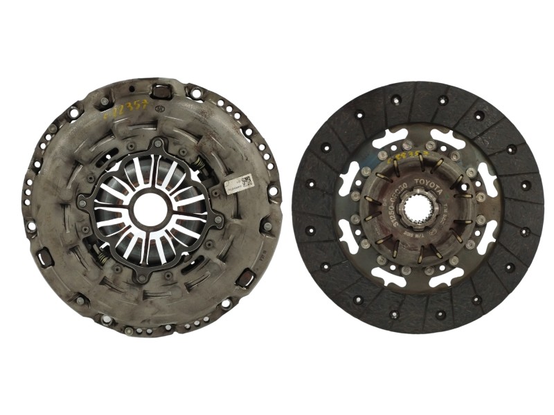 Recambio de kit embrague para toyota rav 4 2.0 d-4d cat referencia OEM IAM 312100R010 312500R030 Recambio de kit embrague para toyota rav 4 2.0 d-4d cat referencia OEM IAM 312100R010 312500R030