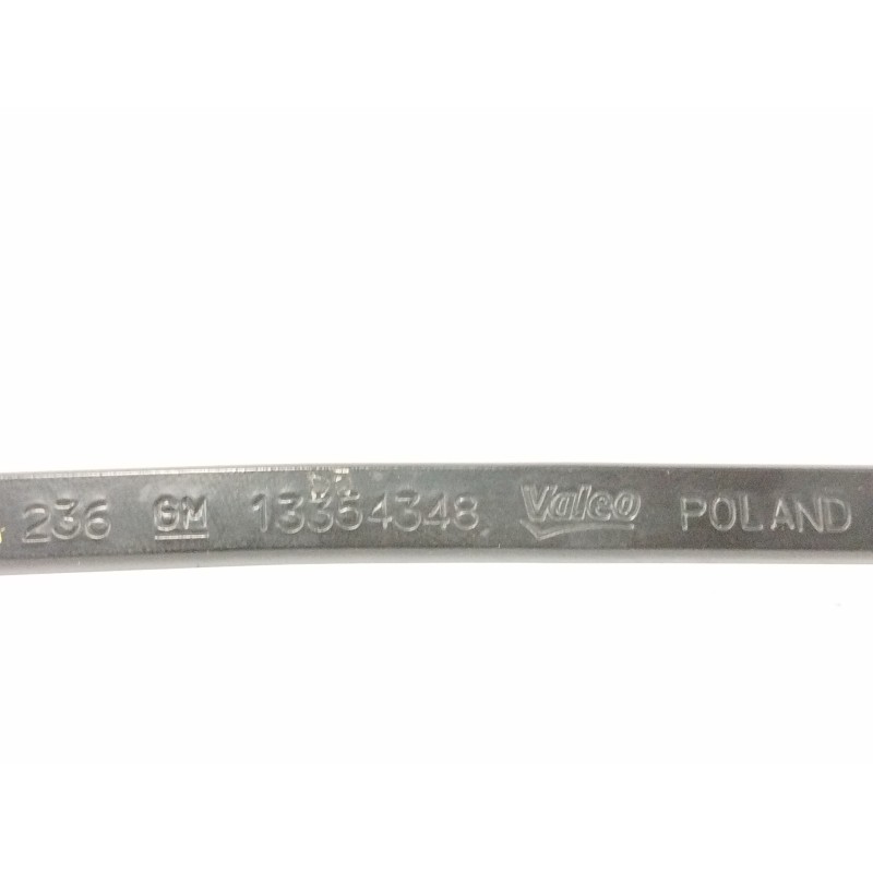 BRAZO LIMPIA DELANTERO IZQUIERDO