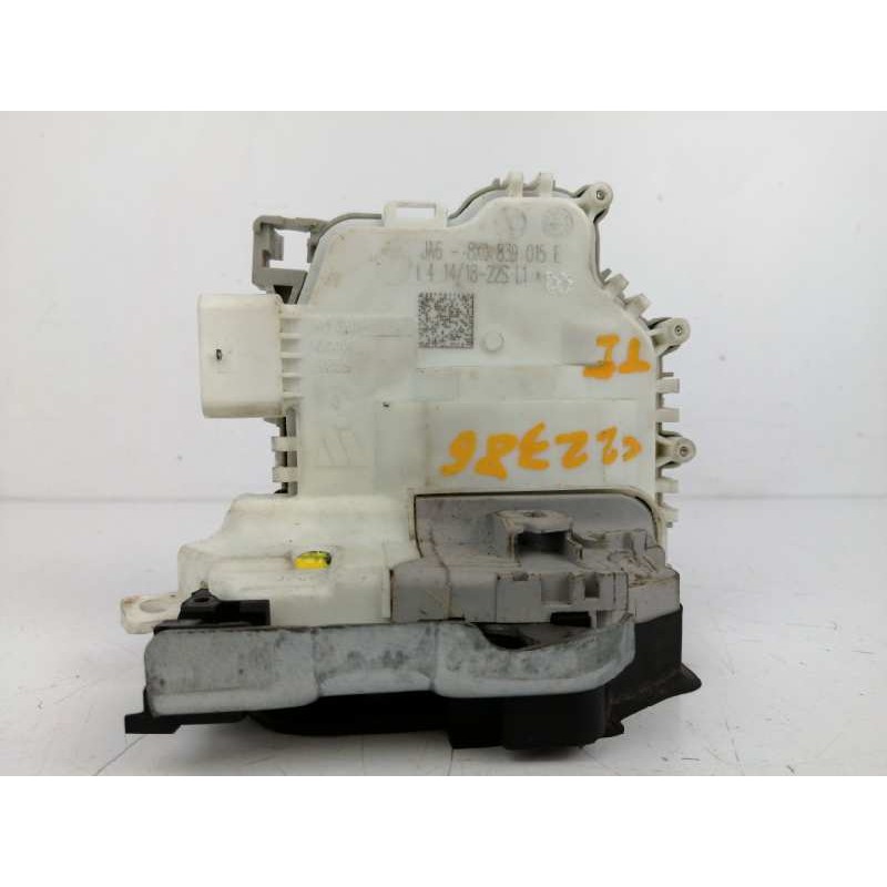 Recambio de cerradura puerta trasera izquierda para audi a1 sportback (8xf) 1.0 tfsi referencia OEM IAM 8X0839015E  