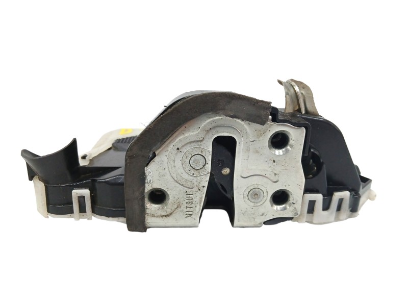 Recambio de cerradura puerta delantera derecha para toyota yaris 1.3 16v cat referencia OEM IAM 690300D320 Recambio de cerradura puerta delantera derecha para toyota yaris 1.3 16v cat referencia OEM IAM 690300D320
