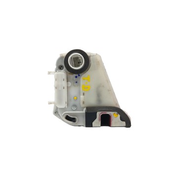 Recambio de cerradura puerta trasera derecha para toyota yaris 1.3 16v cat referencia OEM IAM 690500D110  