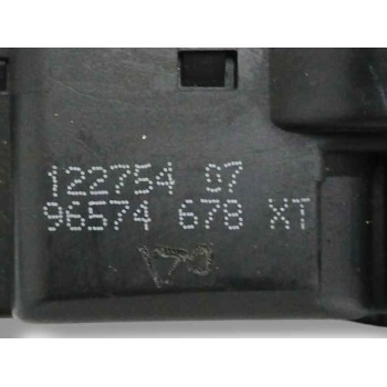 Recambio de mando multifuncion para peugeot 206 berlina 1.4 hdi referencia OEM IAM 96574678XT  