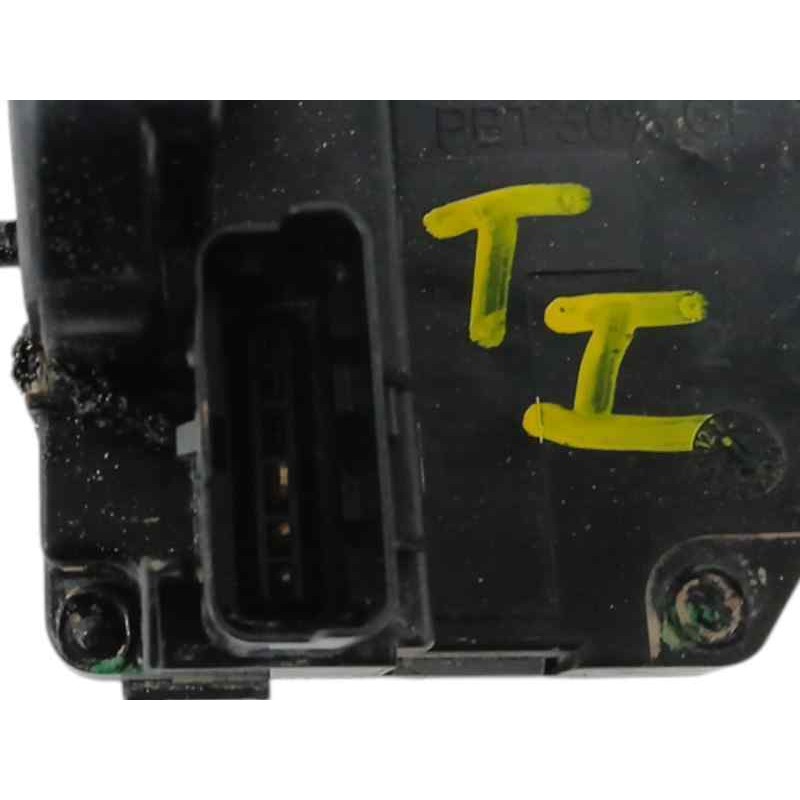 CERRADURA PUERTA TRASERA IZQUIERDA