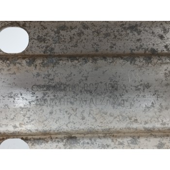 Recambio de refuerzo paragolpes delantero para audi a4 berlina (8e) 1.9 tdi referencia OEM IAM 8E0807109  