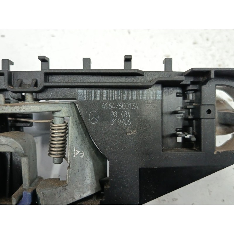 MANETA EXTERIOR DELANTERA IZQUIERDA