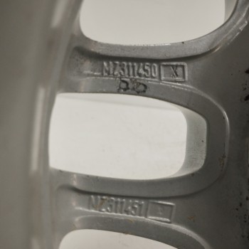 Recambio de llanta para mitsubishi colt (c50) 1.5 cat referencia OEM IAM MZ311450 E14X5,5J 44DOT 4H 4X115