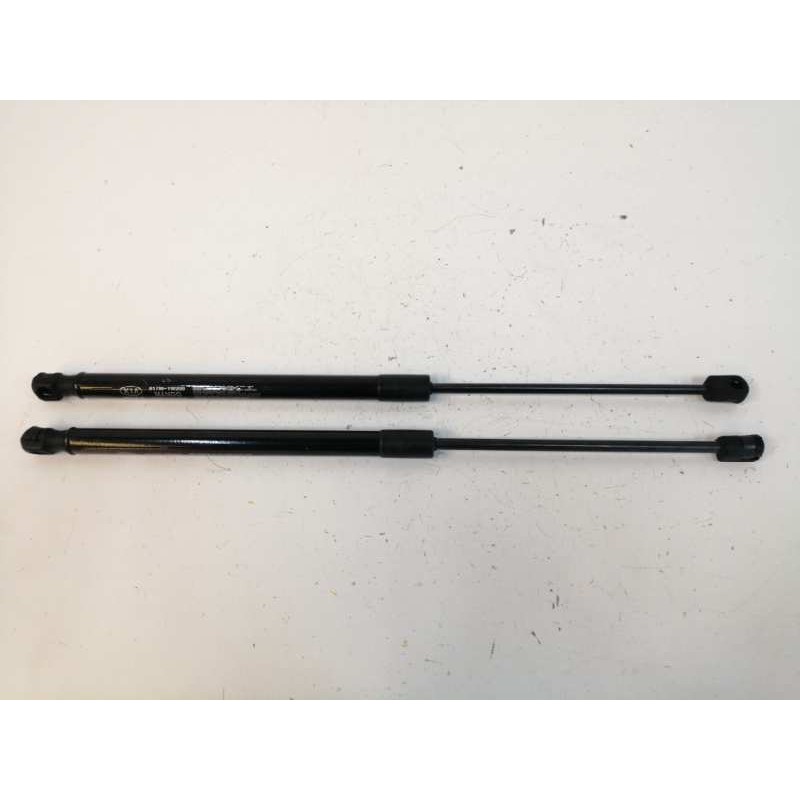 Recambio de amortiguadores maletero / porton para kia rio iii (ub) 1.25 cvvt referencia OEM IAM 817701W200 817801W200 