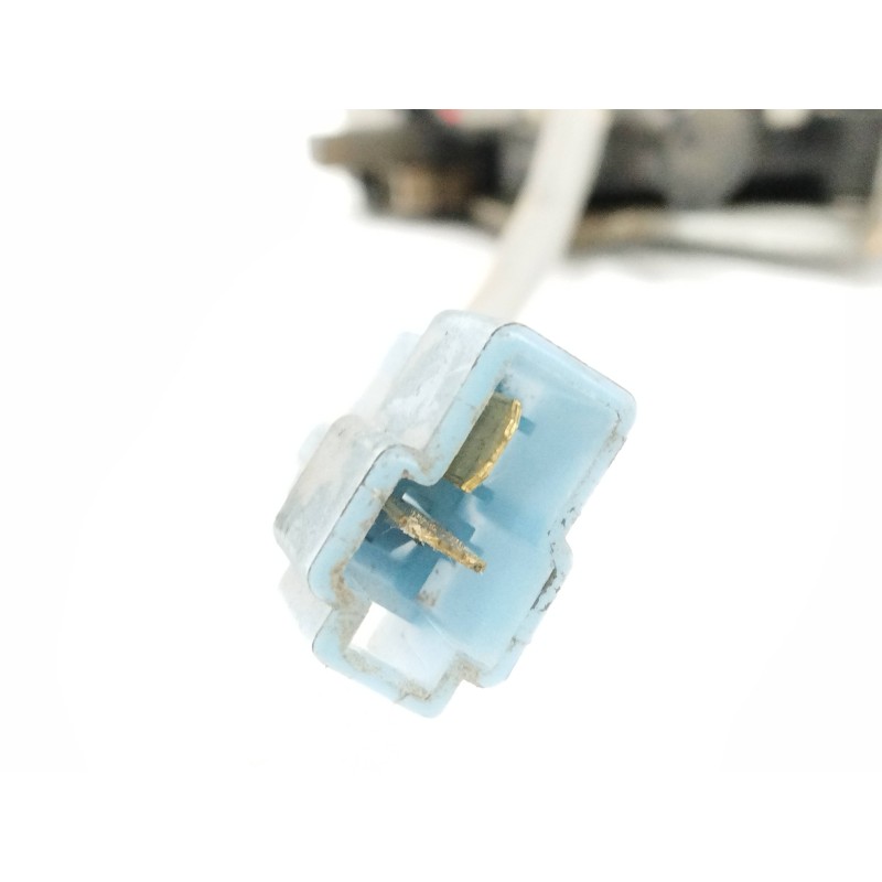 ELEVALUNAS TRASERO DERECHO 8621002890