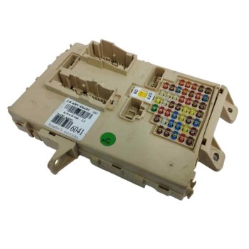 Recambio de caja reles / fusibles para hyundai i30 (gd) 1.4 crdi cat referencia OEM IAM 91950A6041  