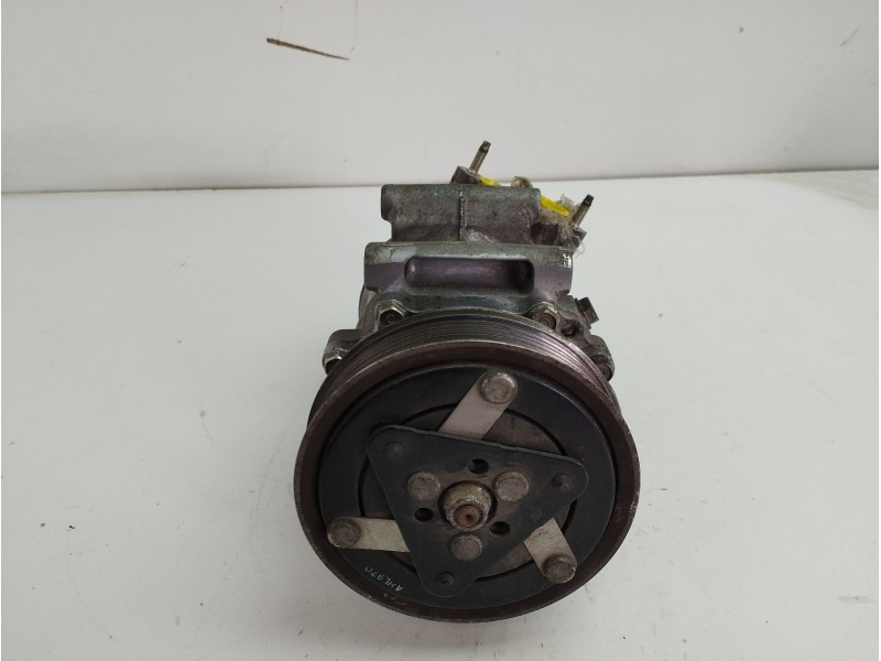 Recambio de compresor aire acondicionado para peugeot 207 1.6 16v referencia OEM IAM 9659875780  