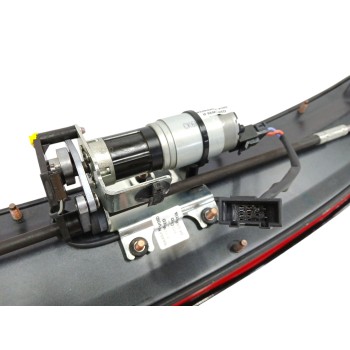 Recambio de aleron trasero para audi tt (8j3/8j9) 2.0 16v tdi referencia OEM IAM 8J0827948C  