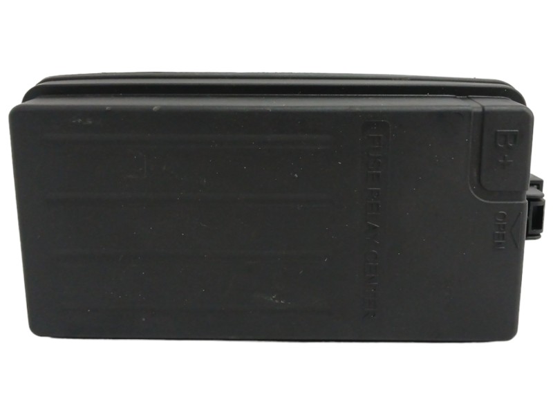 Recambio de caja reles / fusibles para chevrolet lacetti 2.0 diesel cat referencia OEM IAM   