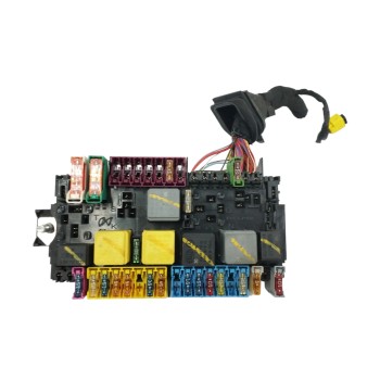 Recambio de caja reles / fusibles para mercedes-benz clase a (w176) a 200 d motorsport edition (176.008) referencia OEM IAM A246