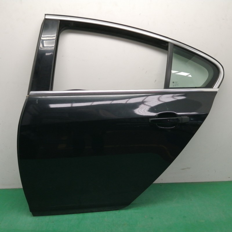 Recambio de puerta trasera izquierda para opel insignia a (g09) 2.0 cdti (68) referencia OEM IAM  OBSERVAR FOTOS 