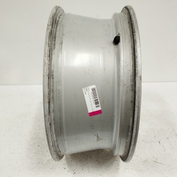 Recambio de llanta para toyota avensis berlina (t25) 2.0 turbodiesel cat referencia OEM IAM 4261105260 17X7JJ ET45 5H 5X100