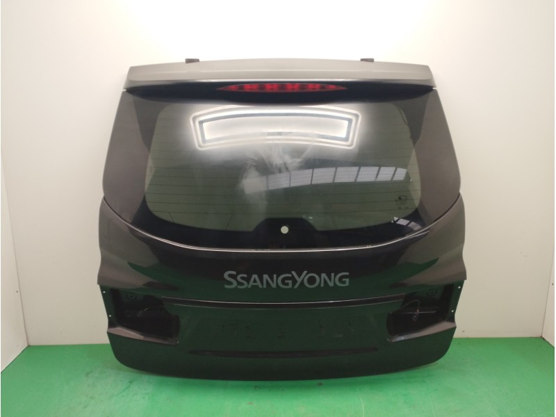 Recambio de porton trasero para ssangyong kyron 2.0 referencia OEM IAM   