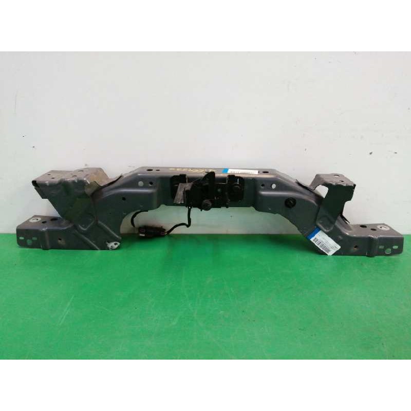 Recambio de travesaño superior para chevrolet orlando 1.8 cat referencia OEM IAM   