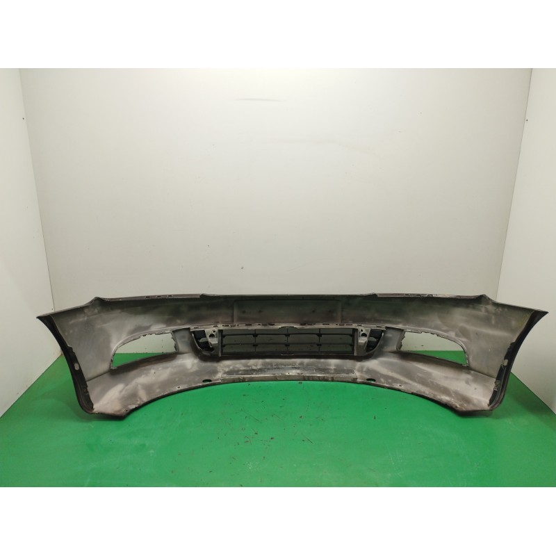 PARAGOLPES DELANTERO