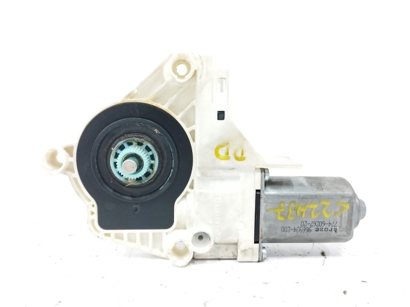 Recambio de motor elevalunas delantero derecho para skoda superb combi (3t5) ambition referencia OEM IAM 8K0959802A  