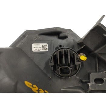 Recambio de piloto trasero derecho paragolpes para toyota rav 4 2.0 d-4d cat referencia OEM IAM 8148042060  