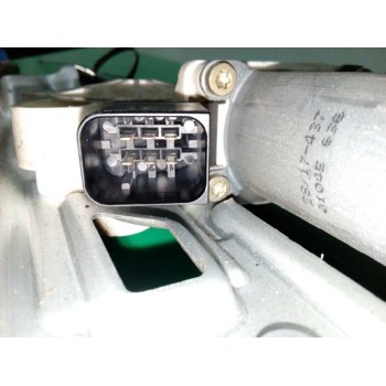 Recambio de elevalunas delantero derecho para mercedes-benz clase c (w203) berlina 200 cdi (la) (203.007) referencia OEM IAM FUN