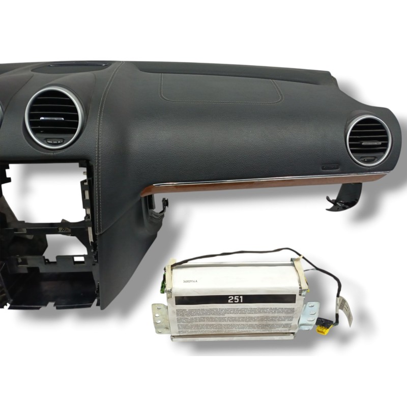 SALPICADERO 16446000989 A2518600805