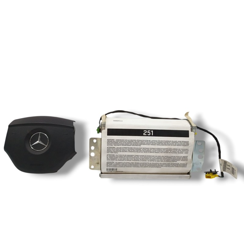 SALPICADERO 16446000989 A2518600805