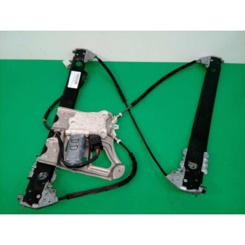Recambio de elevalunas delantero derecho para mercedes-benz clase s (w220) berlina 500 (220.075) referencia OEM IAM FUNDA 211820