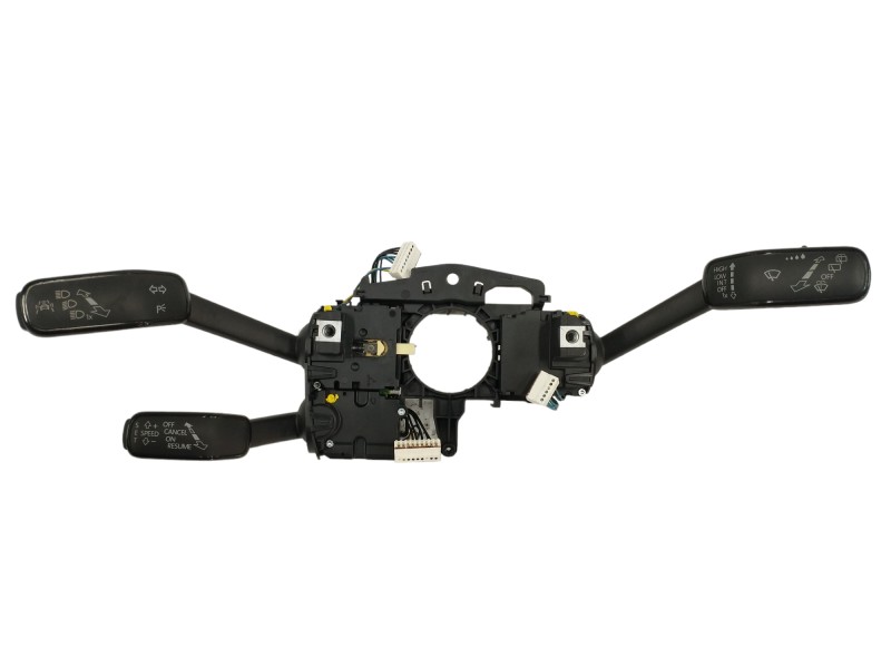Recambio de mando multifuncion para seat leon (5f1) 1.2 tsi referencia OEM IAM 5Q0953513AE Recambio de mando multifuncion para seat leon (5f1) 1.2 tsi referencia OEM IAM 5Q0953513AE