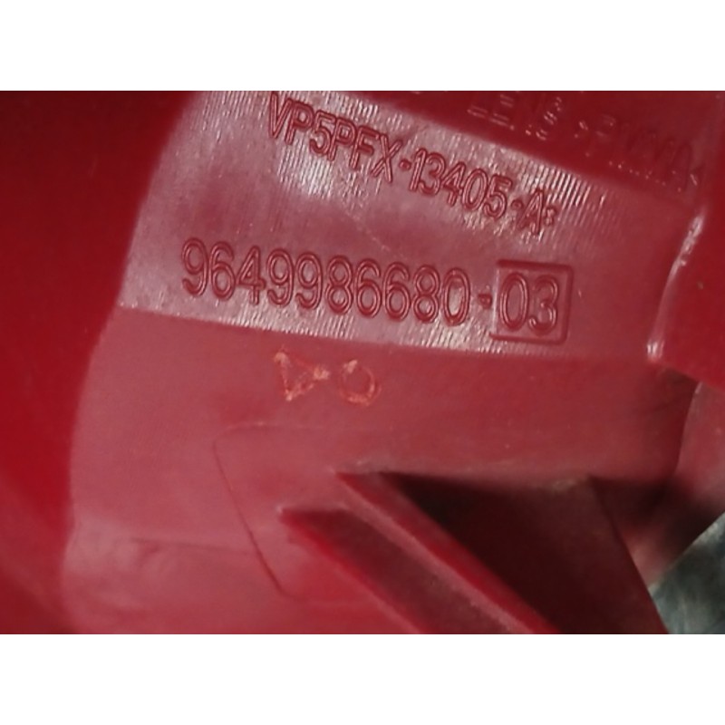 PILOTO TRASERO IZQUIERDO