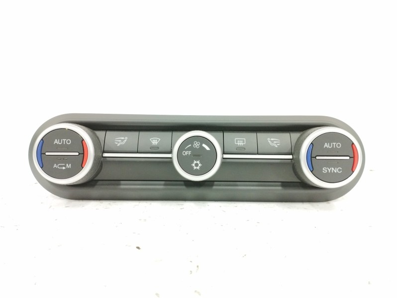 Recambio de mando climatizador para alfa romeo giulia (952) 2.0 turbo cat referencia OEM IAM 01561303470  