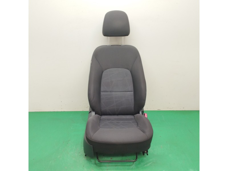 Recambio de asiento delantero derecho para kia rio 1.2 cat referencia OEM IAM   