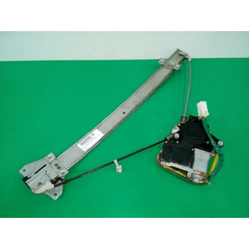 Recambio de elevalunas delantero derecho para mitsubishi space wagon (n80/n90) 2,4 glx referencia OEM IAM FUNDA MR349204 