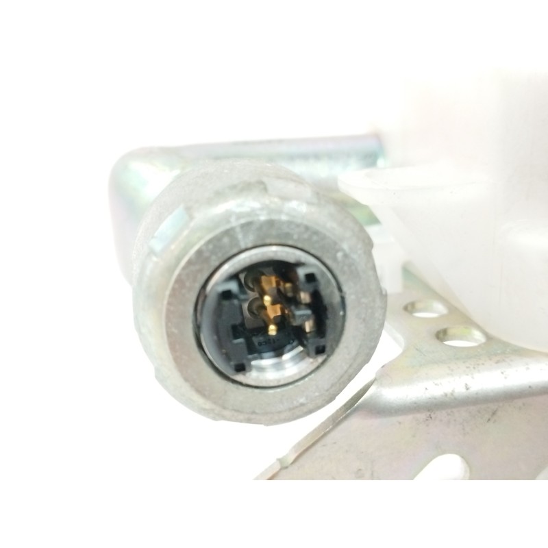 CINTURON SEGURIDAD DELANTERO DERECHO J082501