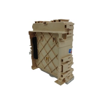 Recambio de caja reles / fusibles para toyota rav 4 2.0 d-4d cat referencia OEM IAM 8273042811  