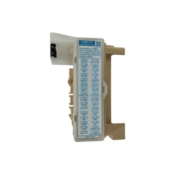 Recambio de caja reles / fusibles para toyota rav 4 2.0 d-4d cat referencia OEM IAM 8273042811  