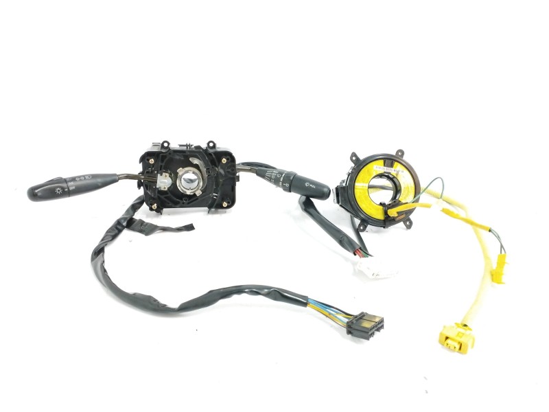 Recambio de mando multifuncion para isuzu trooper 3.0 dti (3-trg.) referencia OEM IAM 8971639295 Recambio de mando multifuncion para isuzu trooper 3.0 dti (3-trg.) referencia OEM IAM 8971639295