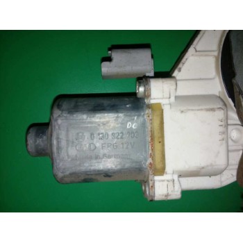 Recambio de elevalunas delantero derecho para nissan micra (k12e) acenta referencia OEM IAM FUNDA 80700BC60B 